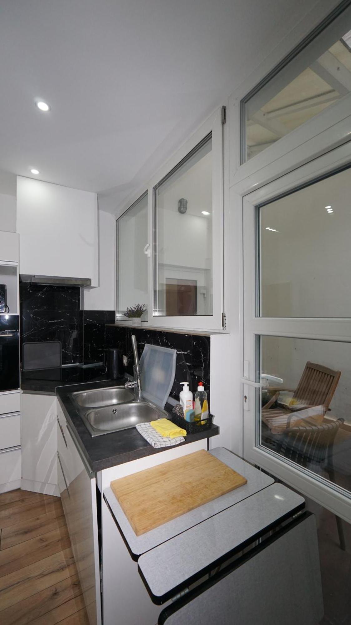 Villa St Thomas House Anversa Esterno foto